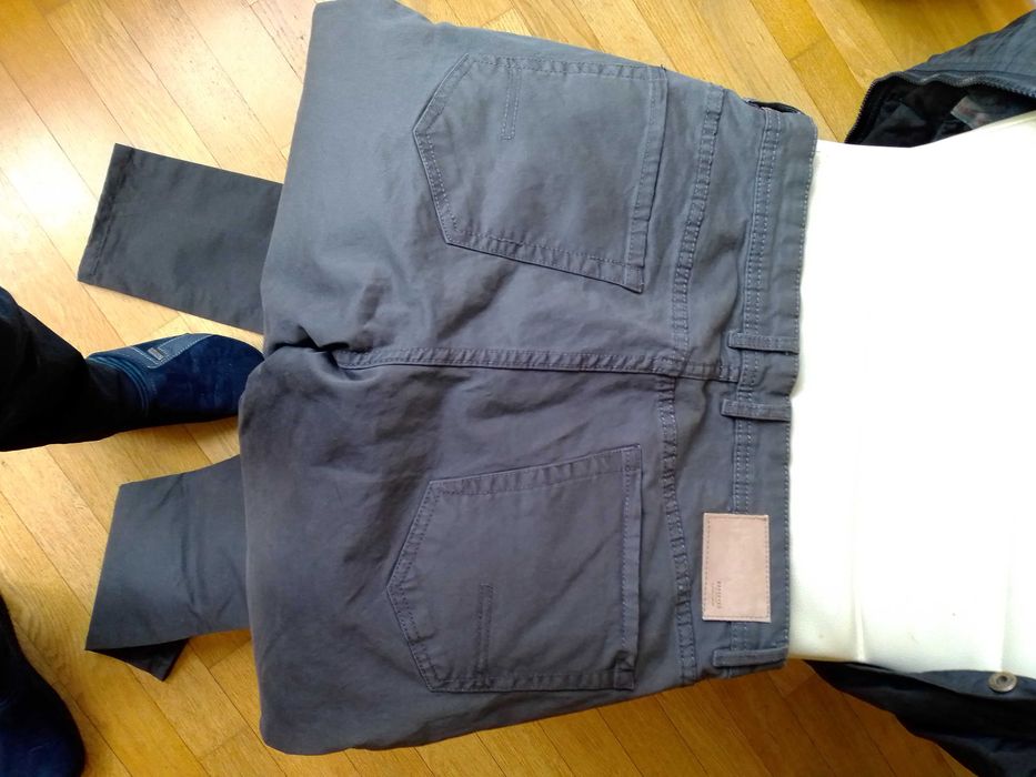 Нов спортен панталон Reserved сив