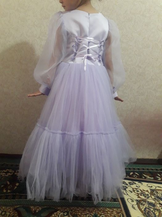 Срочно продам платье для девочек!!!Чирчик