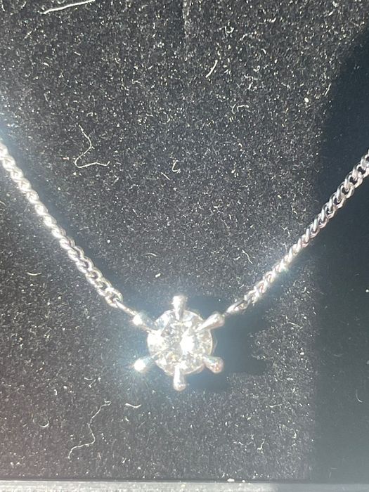 Lanț din platina cu diamant natural