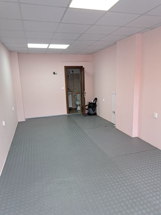 Отдава под наем магазин в гр.Дупница