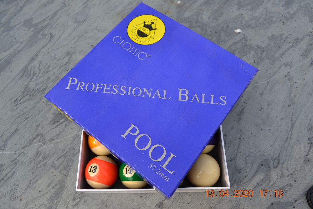 accesorii biliard - bile biliard standard, tacuri, postav mese