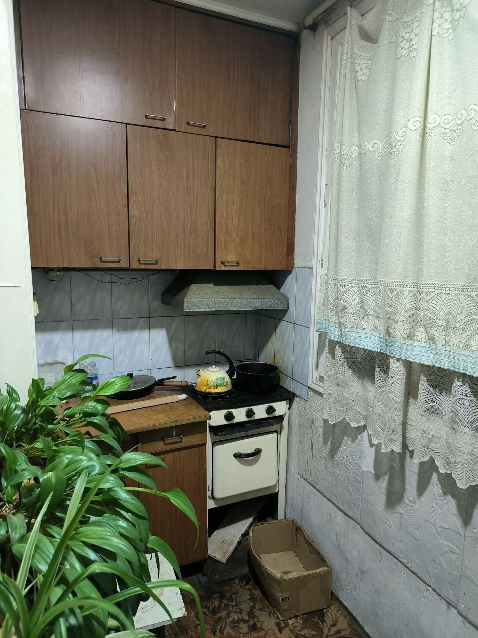 Чилонзорда 3 хонали квартира оилага кизларга