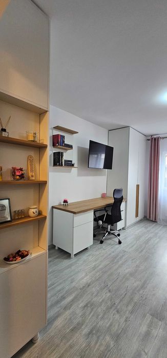 Garsonieră 350 m de Metrou 1 Decembrie 1918 • Prima închiriere • 370€