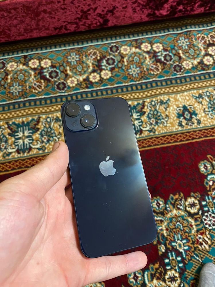 Продам iphone 14  128g срочно