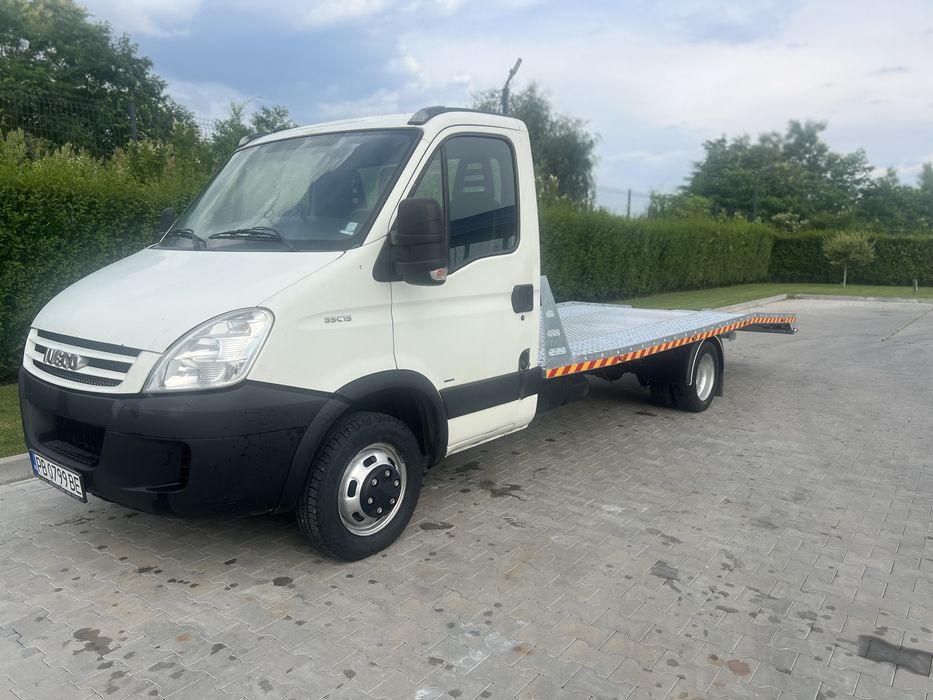 Пътна помощ Iveco daily 35c15 3.0 верига двойна гума 5.10м