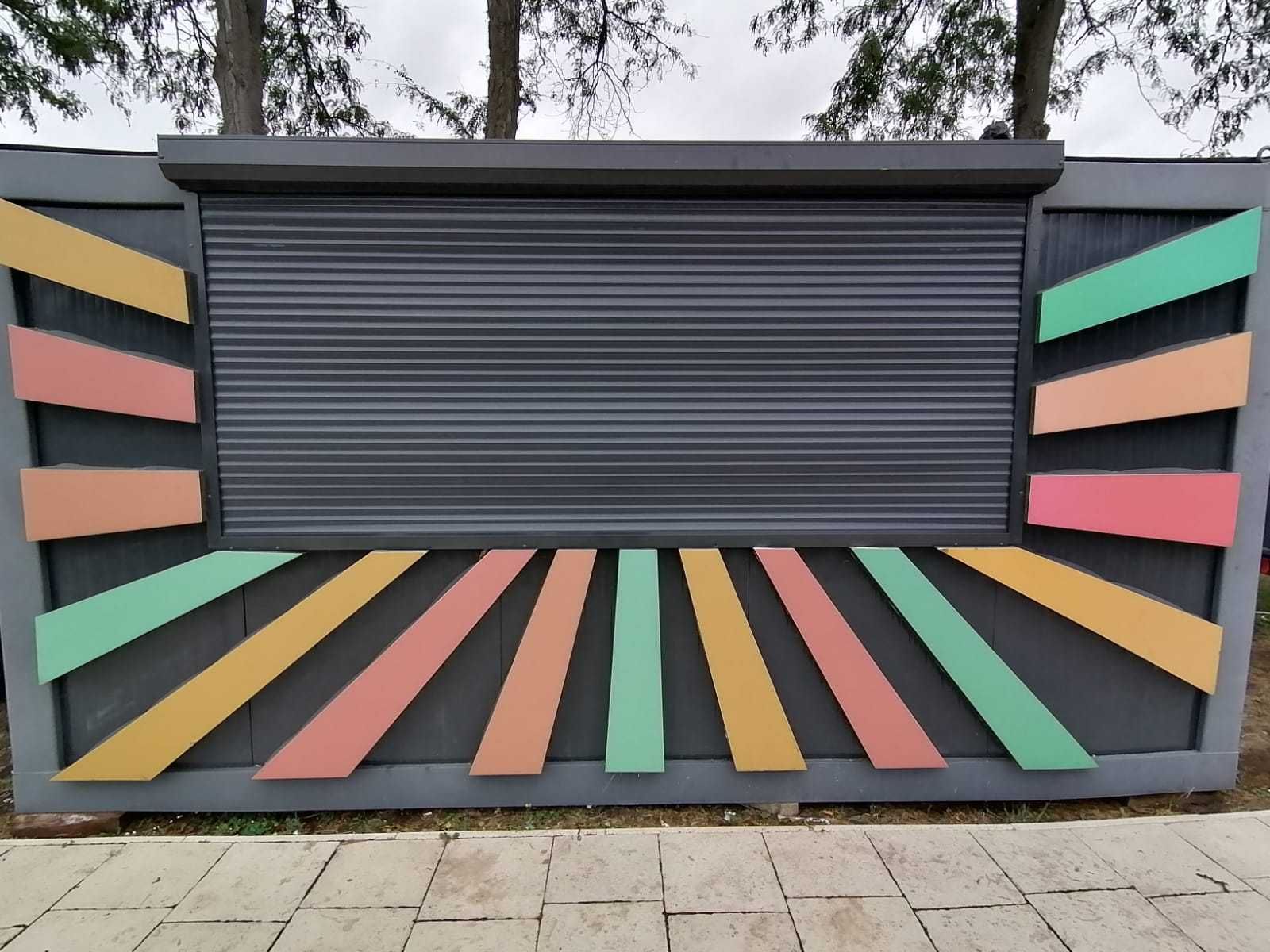 contanier comercial fast food