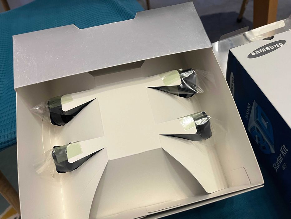 2 Ochelari activi 3D Samsung SSG-3100GB (Bluetooth) noi cu film 3d