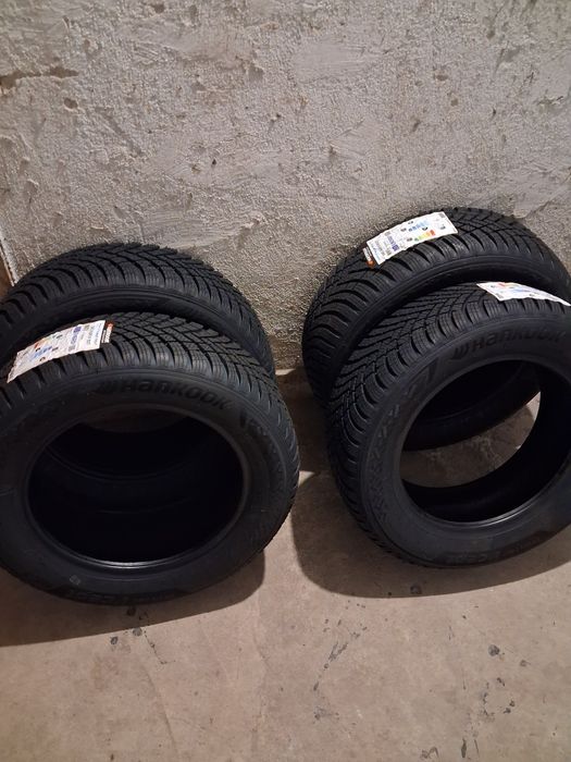 Чисто нови Зимни гуми Hankook 185/60/14 DOT 25г