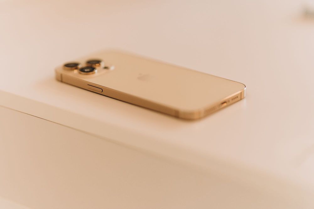iPhone 14 Pro Max, Gold - 256 GB