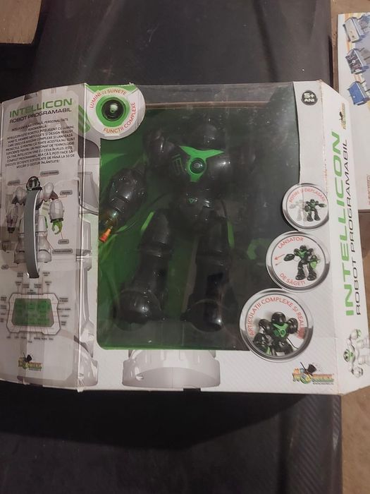 Robot intellicon programabile noriel