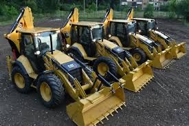 Utilaje de Inchiriat Buldoexcavator Camion 8x4  Articulata