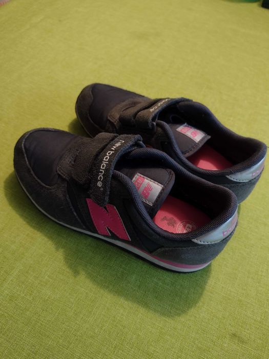 Детски маратонки за момиче