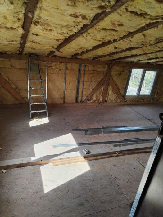 Persoana fizică vând casă  în Hidișelu de Jos