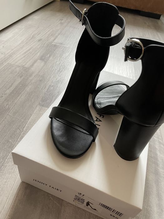 Сандали на ток Jenny Fairy