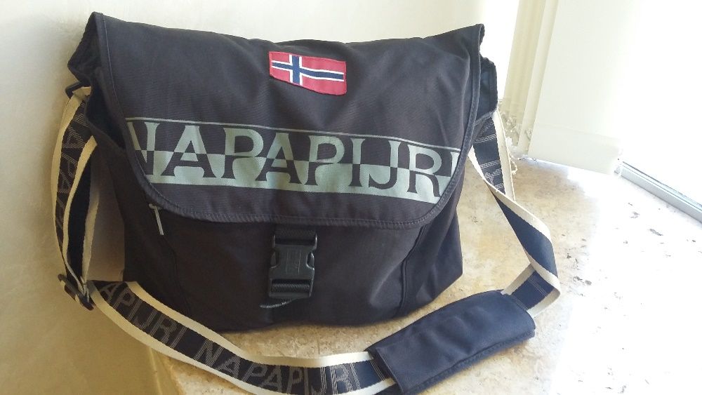 Napapijri