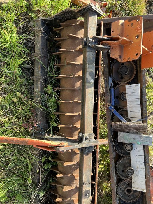 Vând ruliu de freza tip grapă rotativa Ruliu tip pacher state perfecta