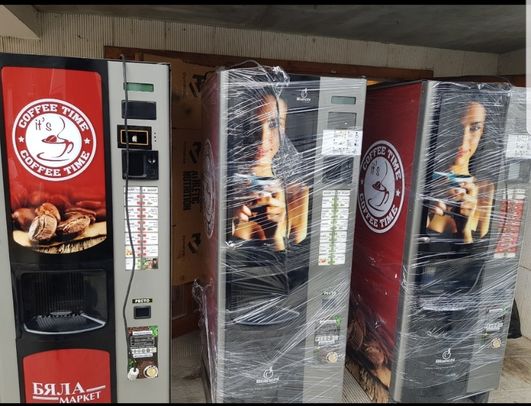 Кафе автомати вендинг-кафе машини vending с една и две мелачки