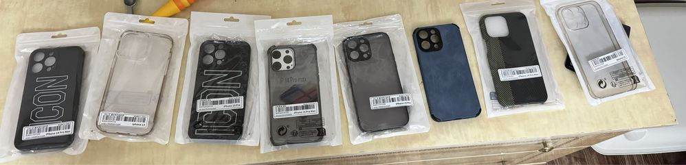 Vând huse noi pentru iPhone 14 pro max dsquared, versace, armani, gucc