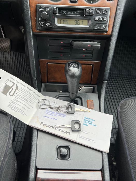 Mercedes C 200 benzina , automat