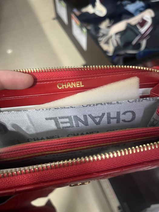 Дамски портмонета CHANEL