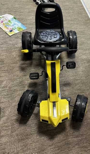 Kart copii cu pedale