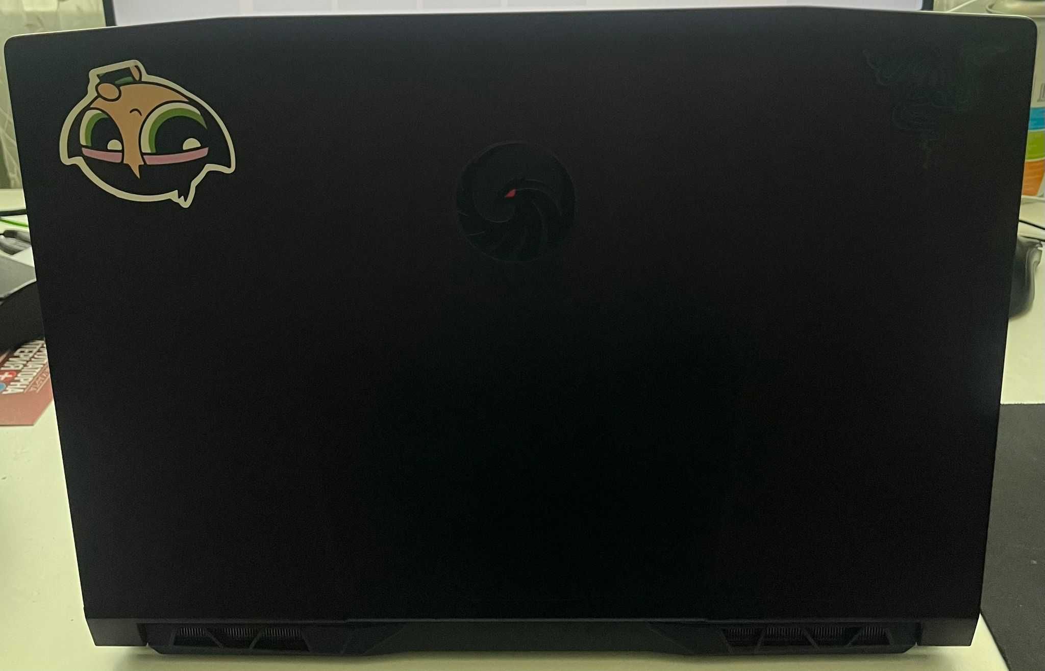 Геймърски лаптоп - MSI Alpha 15 B5EEK