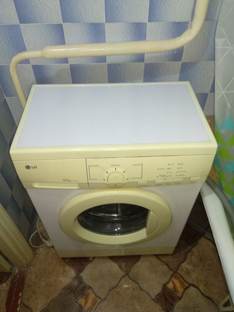 Продам стиральную машинку