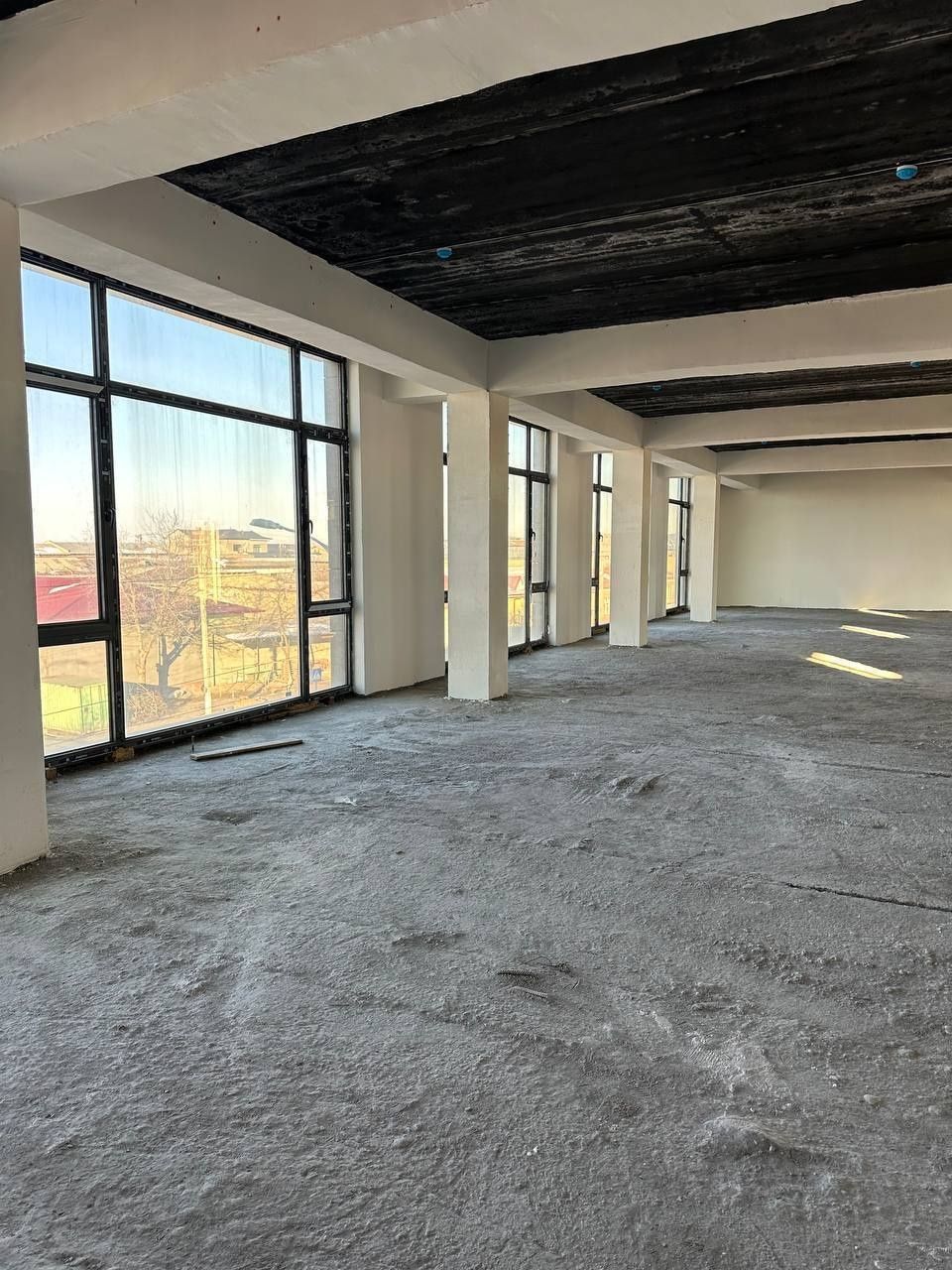 Nejilo‘y sotiladi Nazarbek most 1268m²