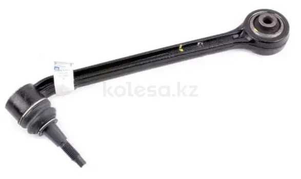 Рычаг передний левый