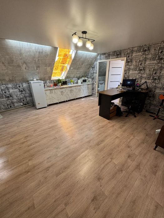 Продаётся 3-х уровневый дом ул. Горноалтайская 65