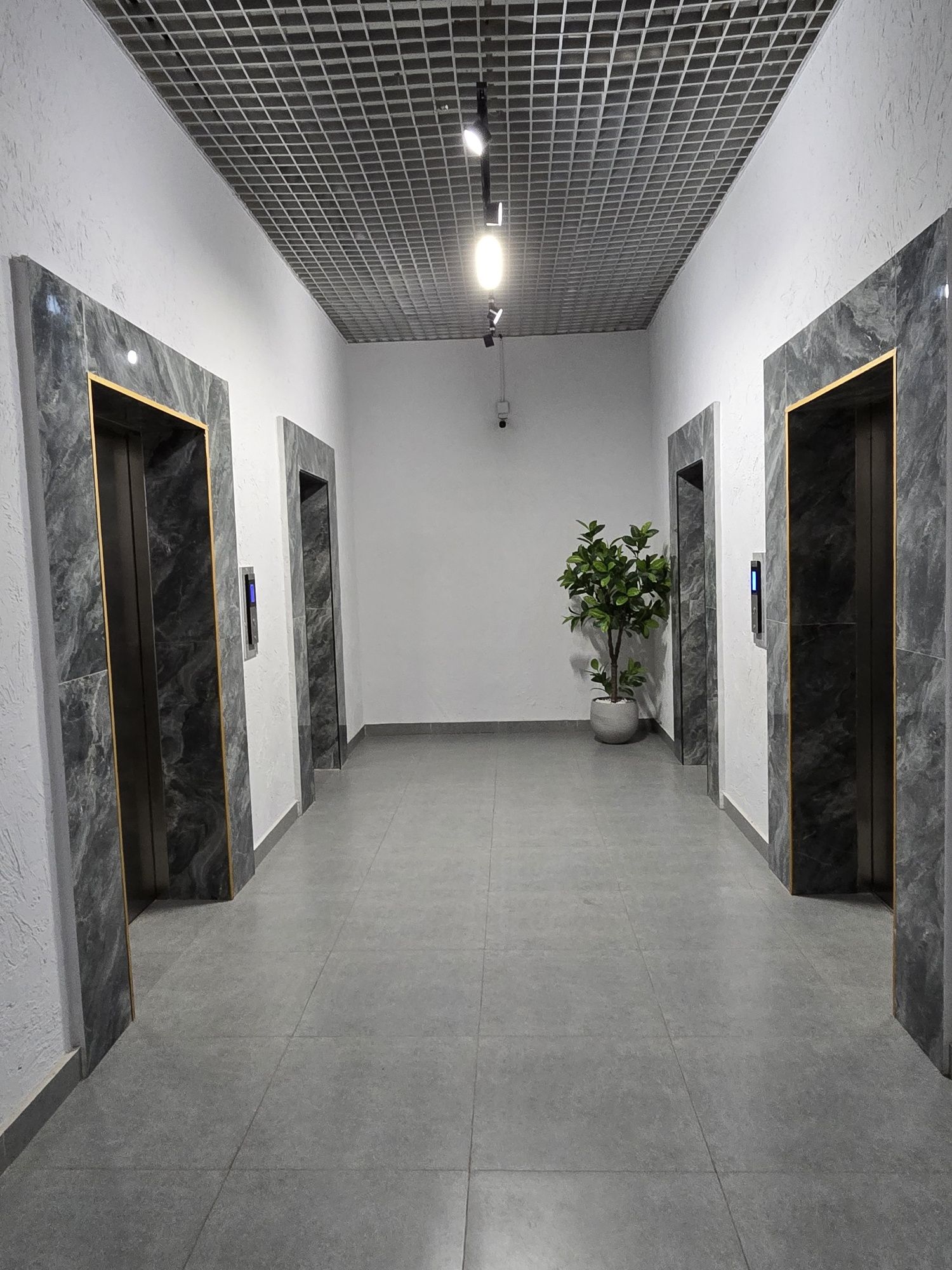 Продать 2 комн.кв.