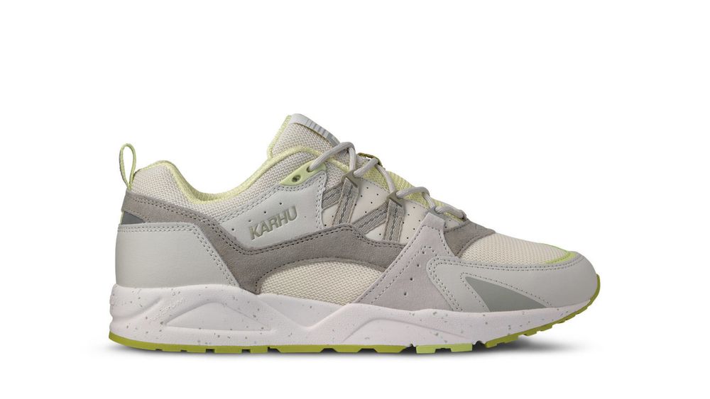 Маратонки Karhu 38 размер