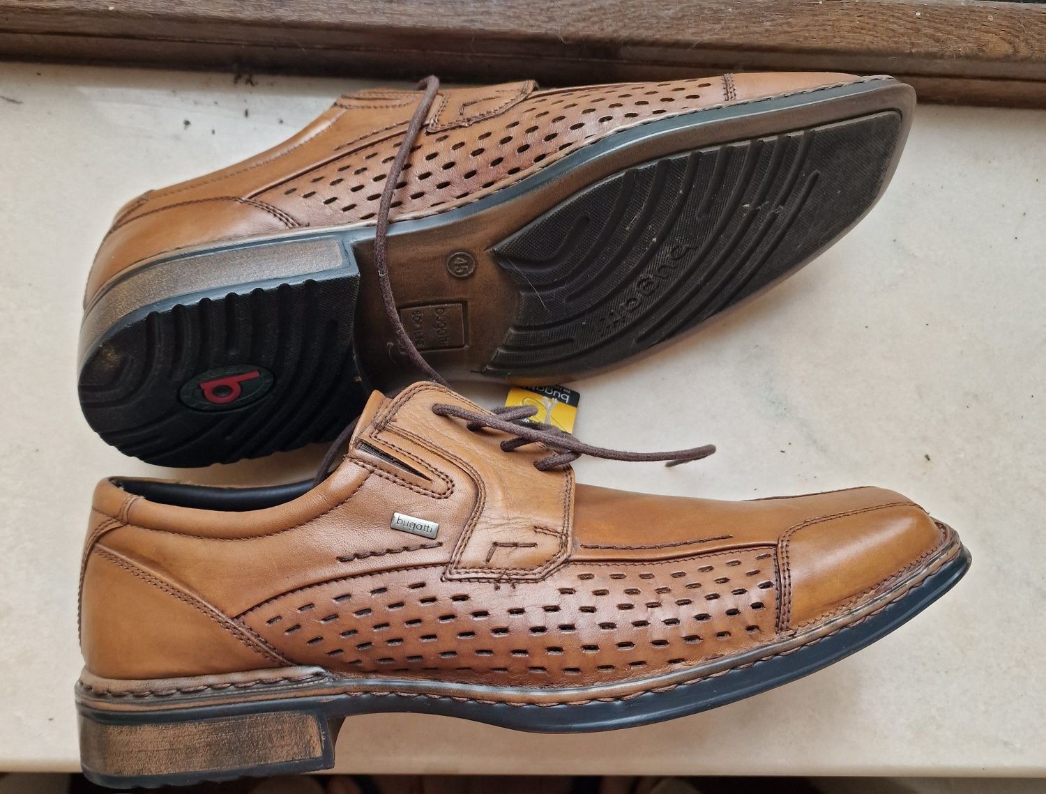 Pantofi piele Bugatti marimea 45