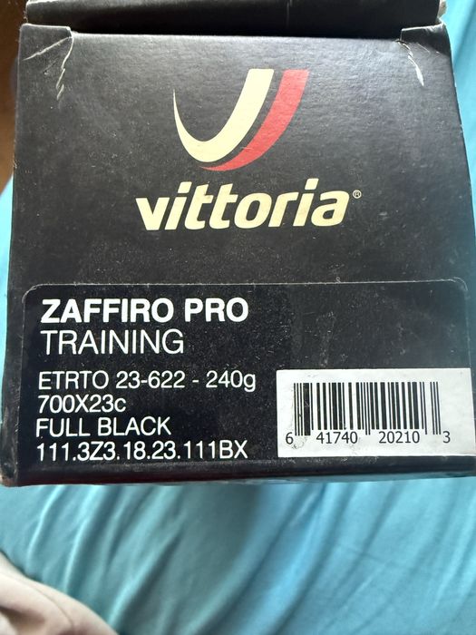 Anvelopa Vittoria Zaffiro IV 700x23C (23-622) Pliabil Negru