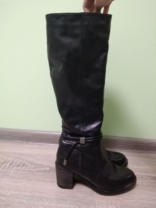 Дамски ботуши на ток