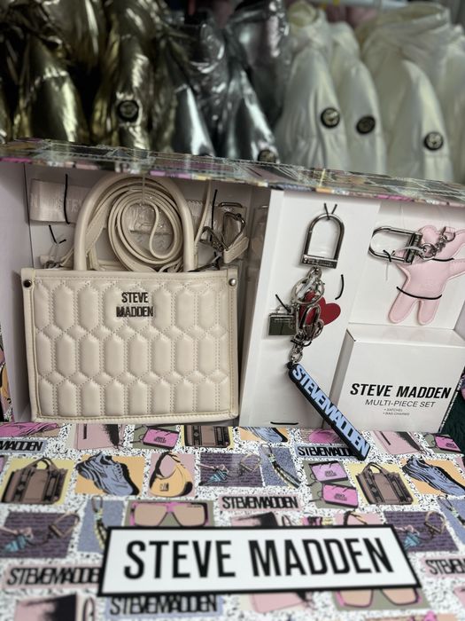 Geanta Steve Madden cu charmuri 100% originale!