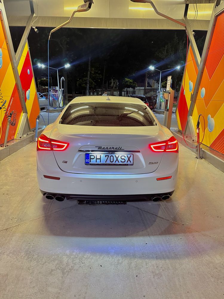 Maserati Ghibli SQ4 3.0 V6 benzina| 2016 | Alb perlat