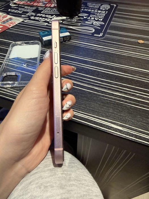 iPhone 15 розов 128 gb