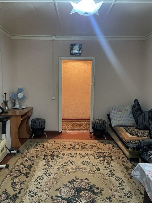 Квартира деревяжка спутник 2 3/1/2 вдоль дороги 39500&