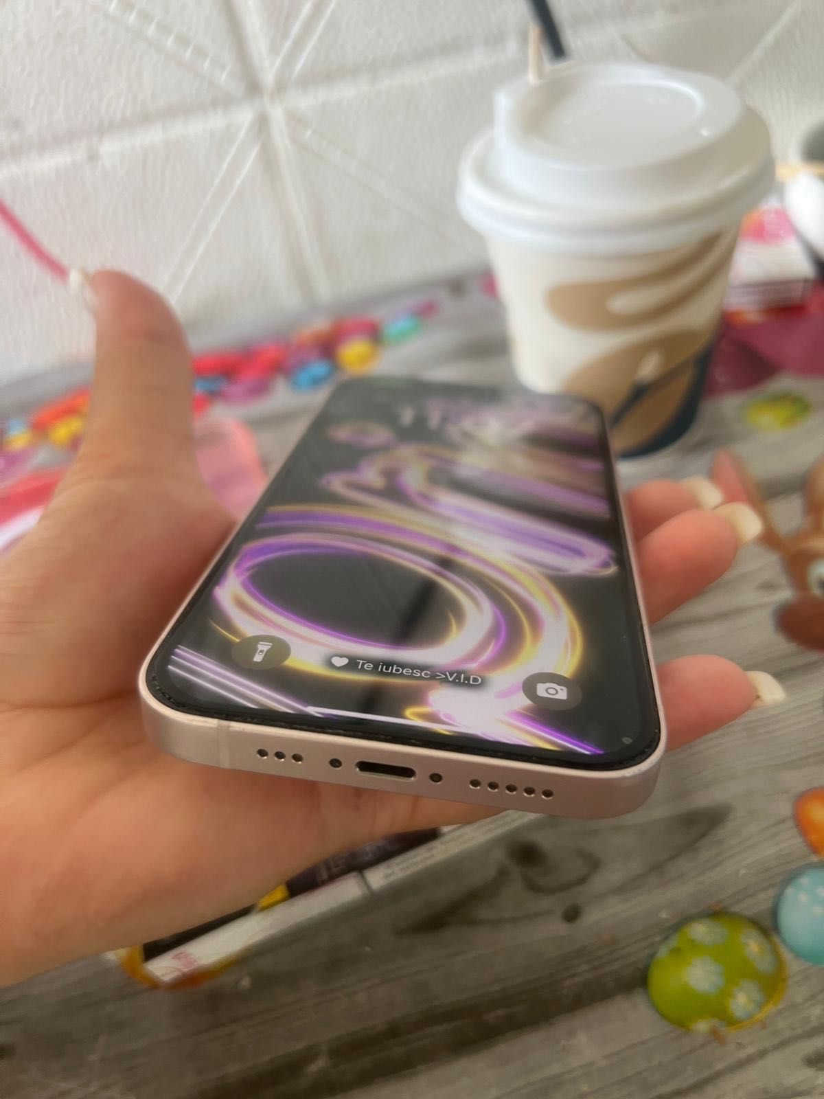 Phone 13 roze 128