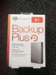 HDD hard disk extern SEAGATE Backup Plus 5TB nou nefolosit SIGILAT