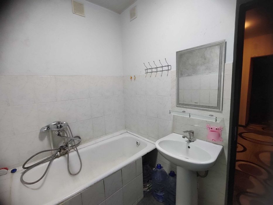 Срочно продаётся 3-х комнатная квартира с ремонтом