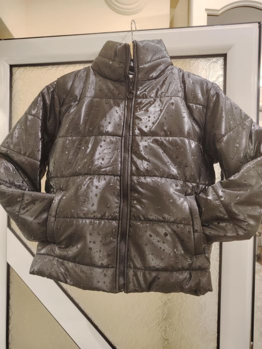 Късо зимно яке размер S-M