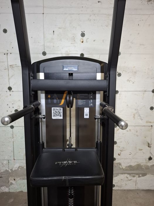 Tractiuni si triceps asistat Primal Strength