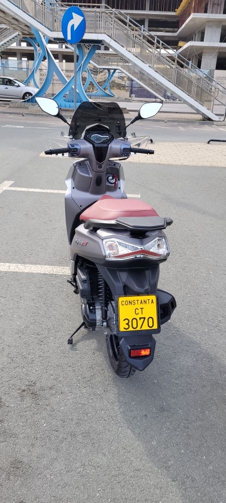 VÂNDUT Scuter Sym Symphony ST 50 cc 720 km