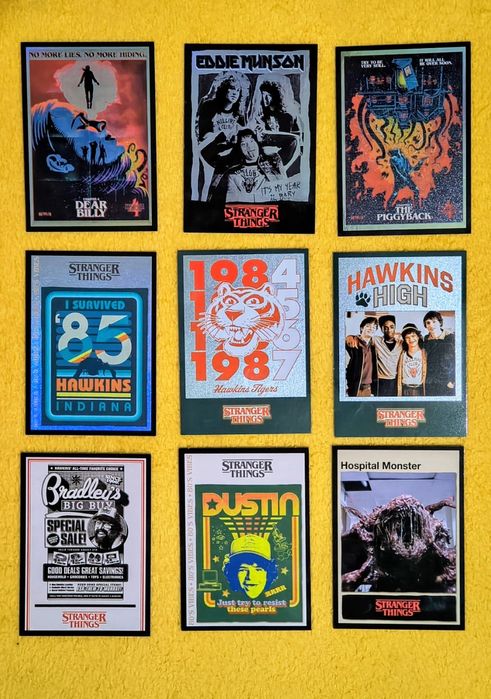 Vând/schimb cartonașe Stranger Things panini 2025, numai în Craiova.