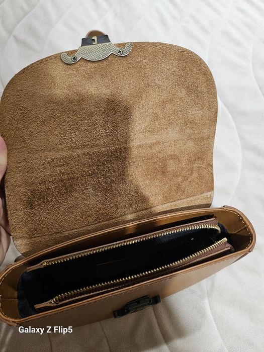 Чанта CELINE естествена кожа и велур