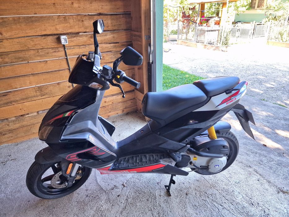 Scuter APRILIA SR50 Racing 49CC