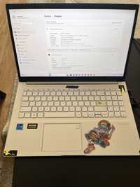 Laptop Asus VivoBook