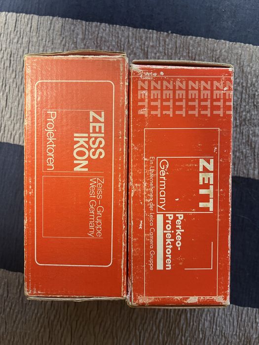 Obiective de priector Zeiss